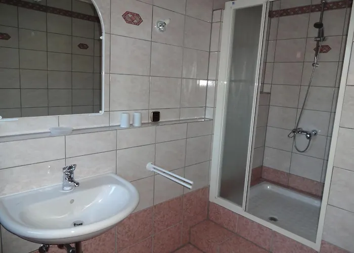 Haus Siebenbruenn - Alpenrose דירה *